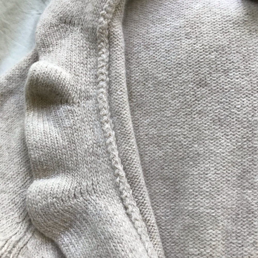 Angora Wool Cardigan Ruffle - Picture 4 of 8